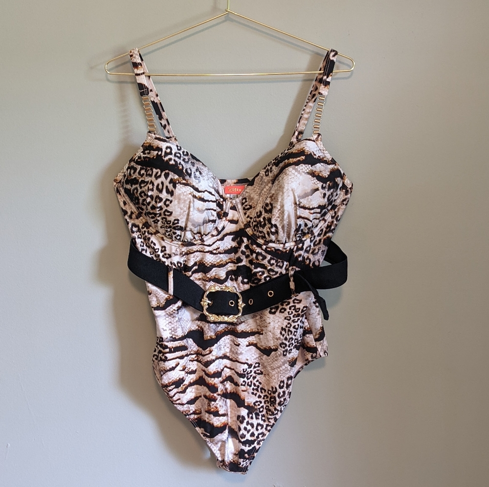 NWOT River Island Padded Leopard Bathing Suit with Belt, size 14